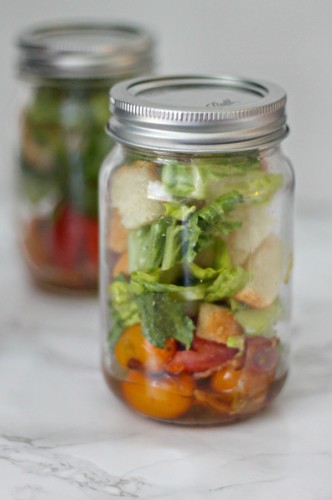 Panzanella BLT in mason jar #SundaySupper #GalloFamily