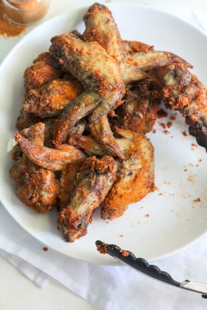 Buffalo Spice Rub Chicken Wings | casadecrews.com