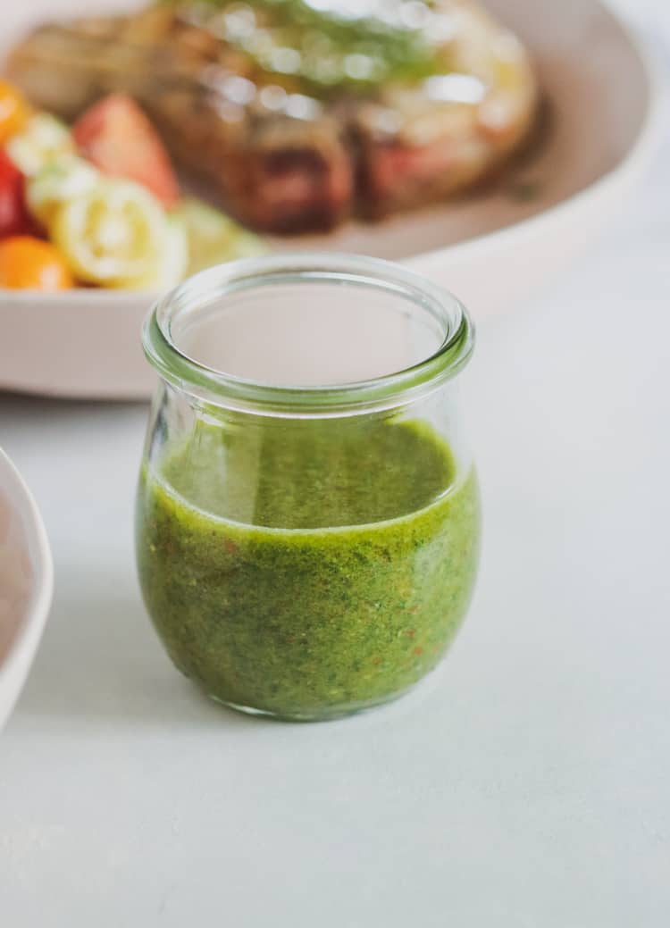 roasted garlic pistachio pesto [paleo, whole 30, low carb, dairy-free] #lowcarb #whole30 #basil #summer