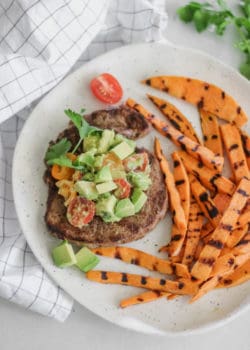cumin rubbed sirloin steak with avocado salsa #whole30 #paleo #keto