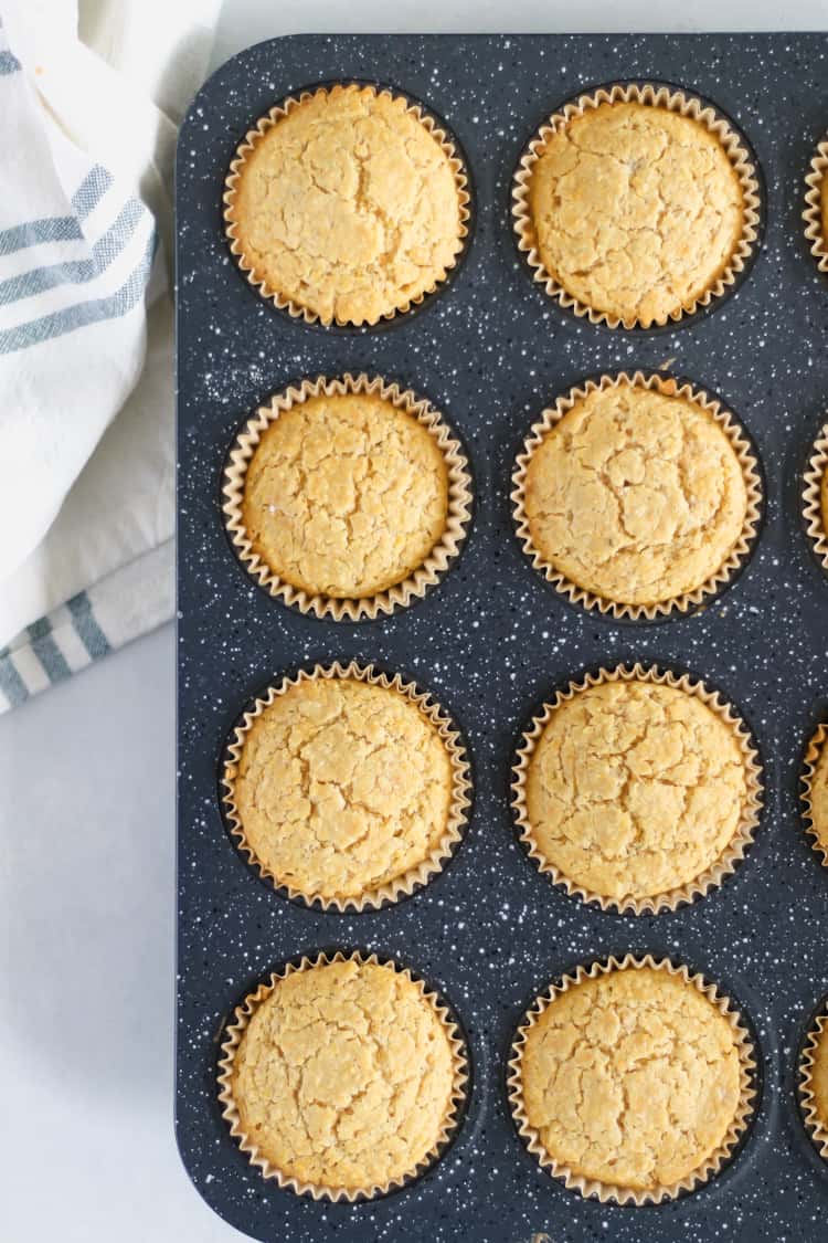 einkorn cornbread muffins