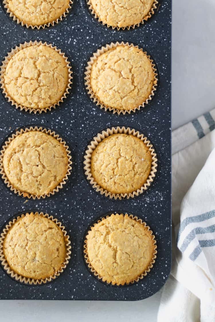 einkorn cornbread muffins