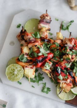 grilled bbq chicken kebabs