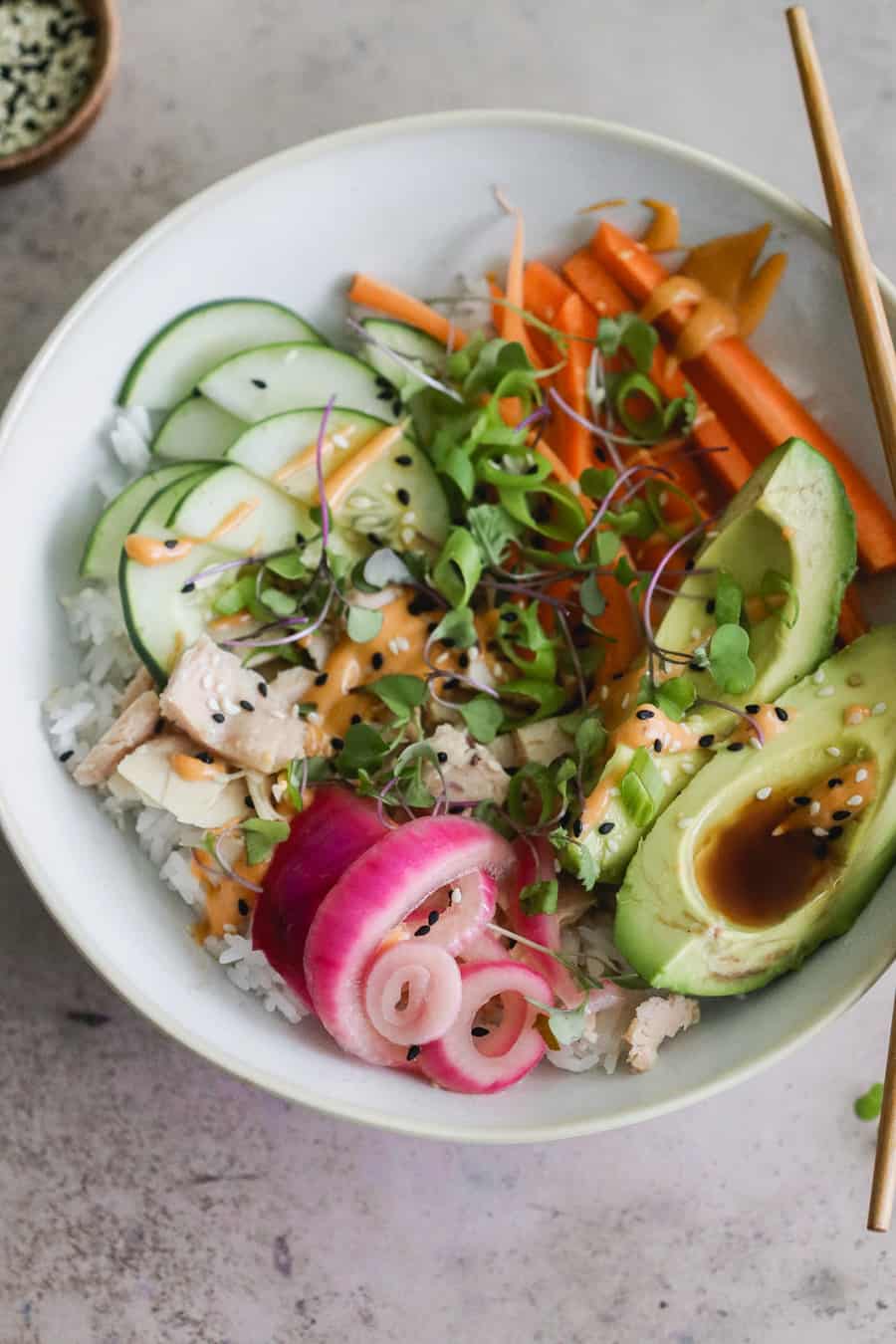 Tuna Bowl Roll