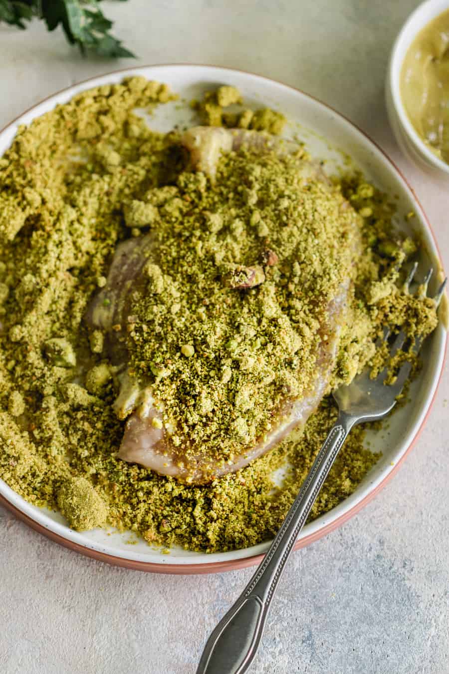how to make Pistachio Crusted Chicken in the Air Fryer (or oven) - Casa ...