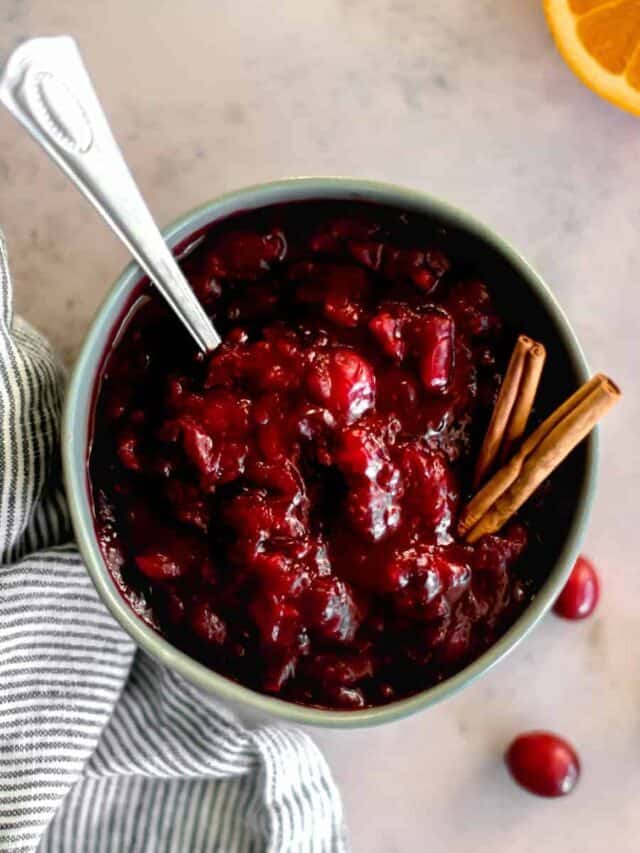 Homemade Cranberry Sauce with Honey